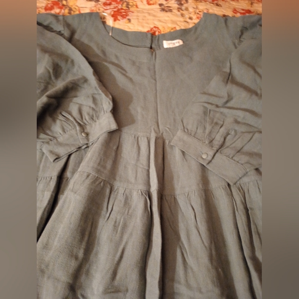Bohemian Olive Green Tiered Peasant Blouse - Picture 12 of 16